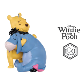 Holiday Hugs Disney Winnie the Pooh